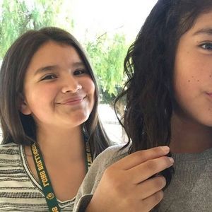 Meet your Posher, Analicia